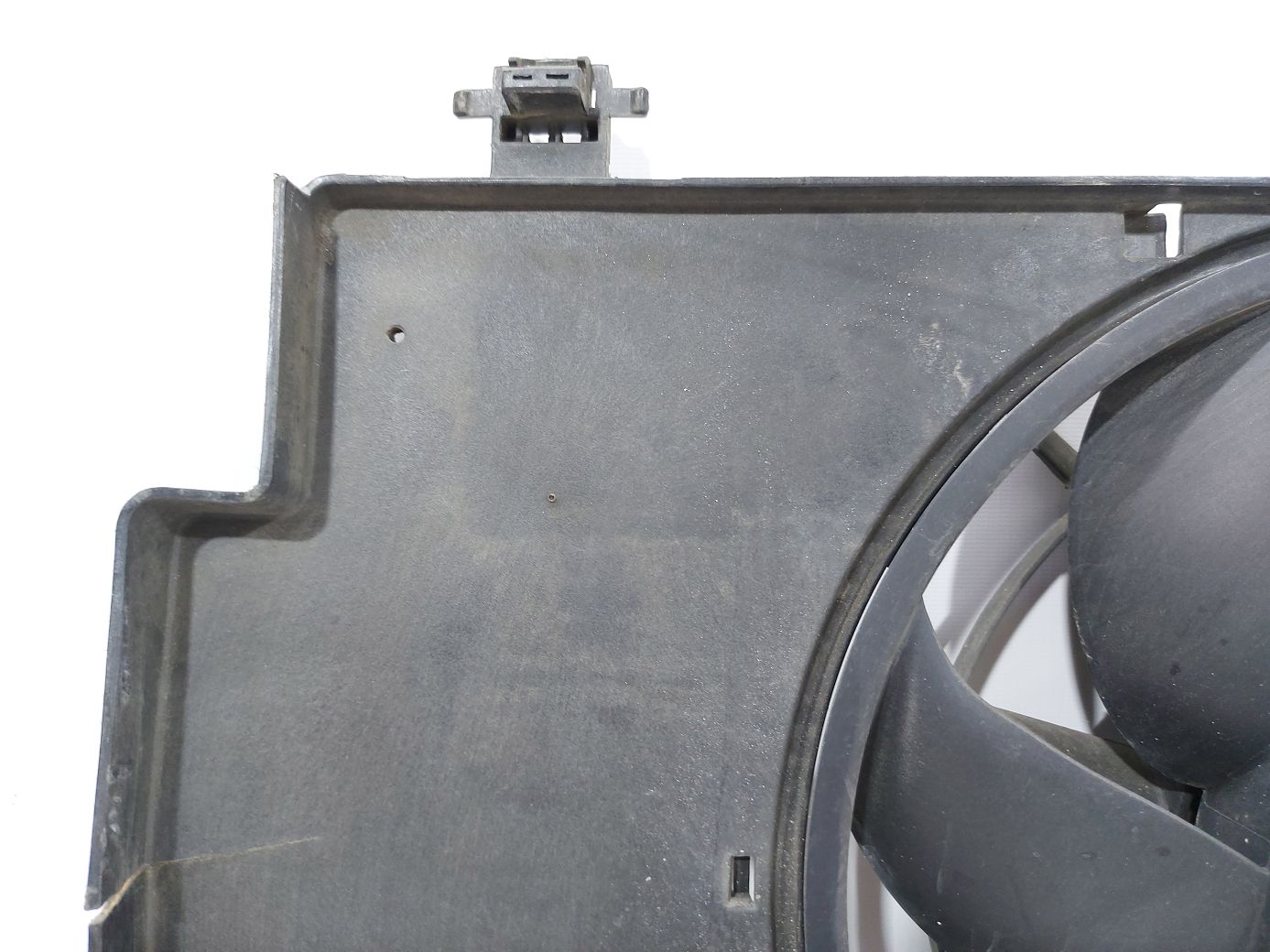 Fiesta sedan Вентилятор системы охлаждения Ford Fiesta sedan 2011-2019 BV5Z8C607Q Ford Fiesta sedan 3