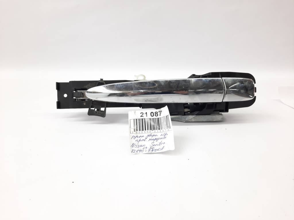 Sentra Ручка дверей передньої/задньої правої/лівої зовнішня (хром) Nissan Sentra 2013-2019 826409N00A Nissan Sentra 26