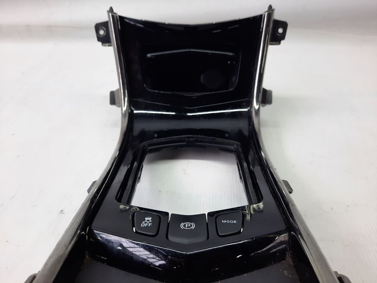 Ats Накладка центральної консолі Cadillac ATS 2013-2019 22909869 Cadillac ATS 5