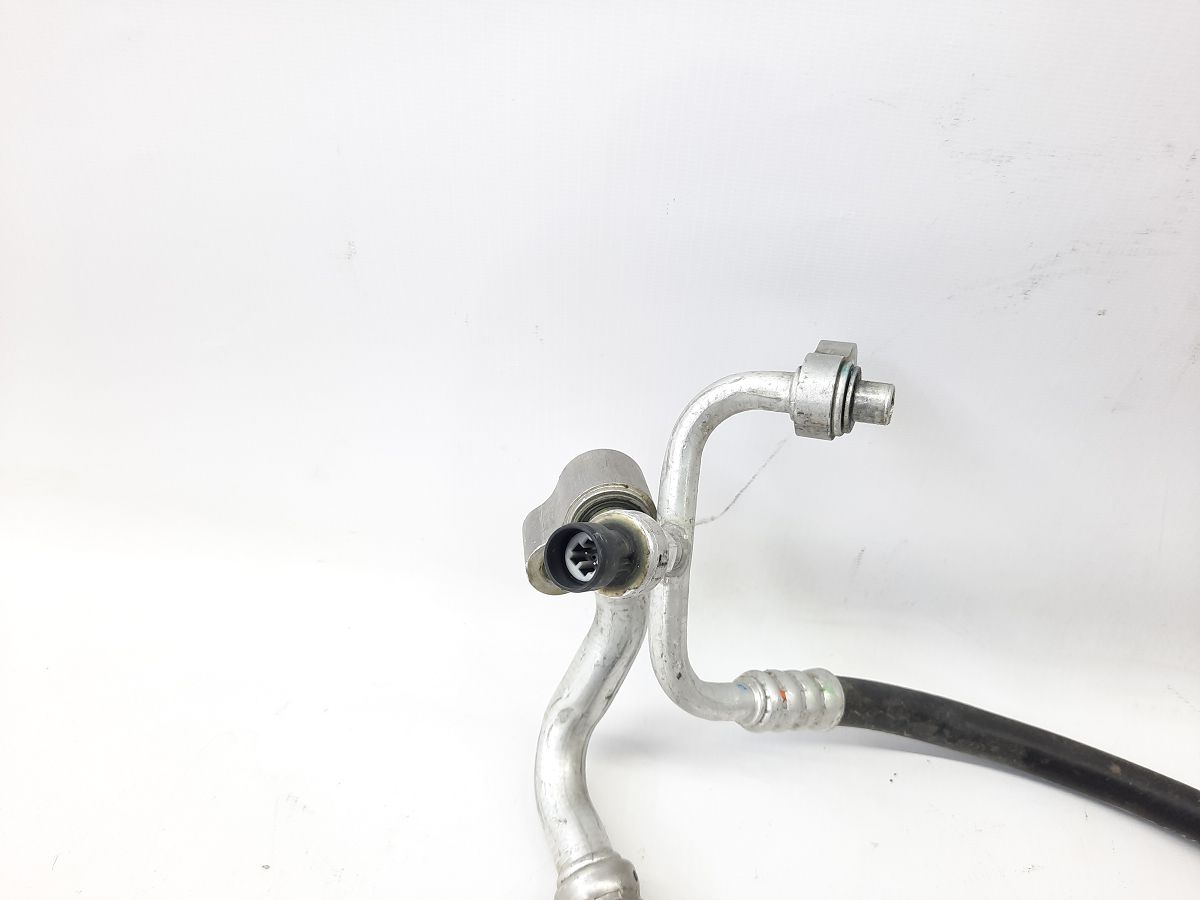 Товары с дефектами Трубка кондиционера (дефект) Chevrolet Cruze 2017-2019 39097990 Chevrolet Cruze 2