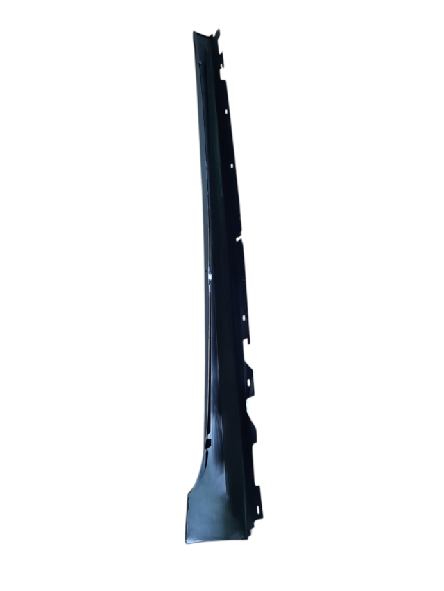 F90 Поріг (пластик) лівий BMW F90 M5 2021-2023 51-77-8-073-133 BMW F90 3