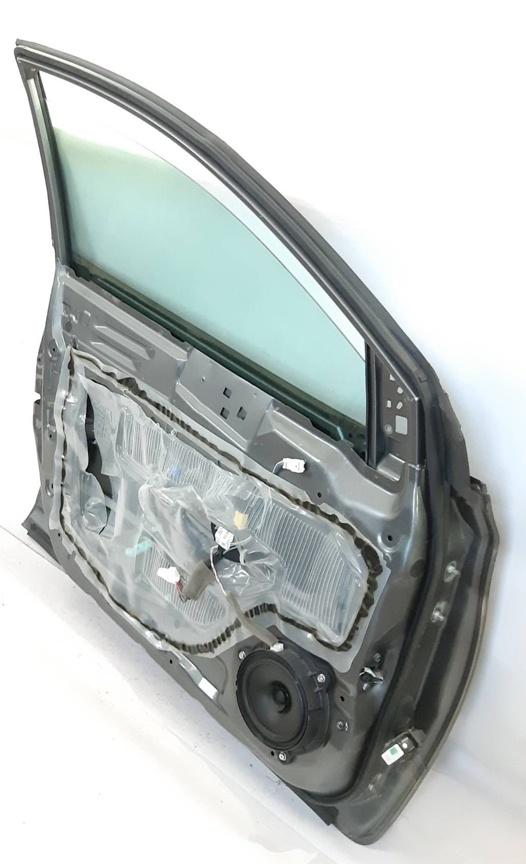 Sentra Дверь передняя левая Nissan Sentra 2013-2014 H01013SGMA Nissan Sentra 12