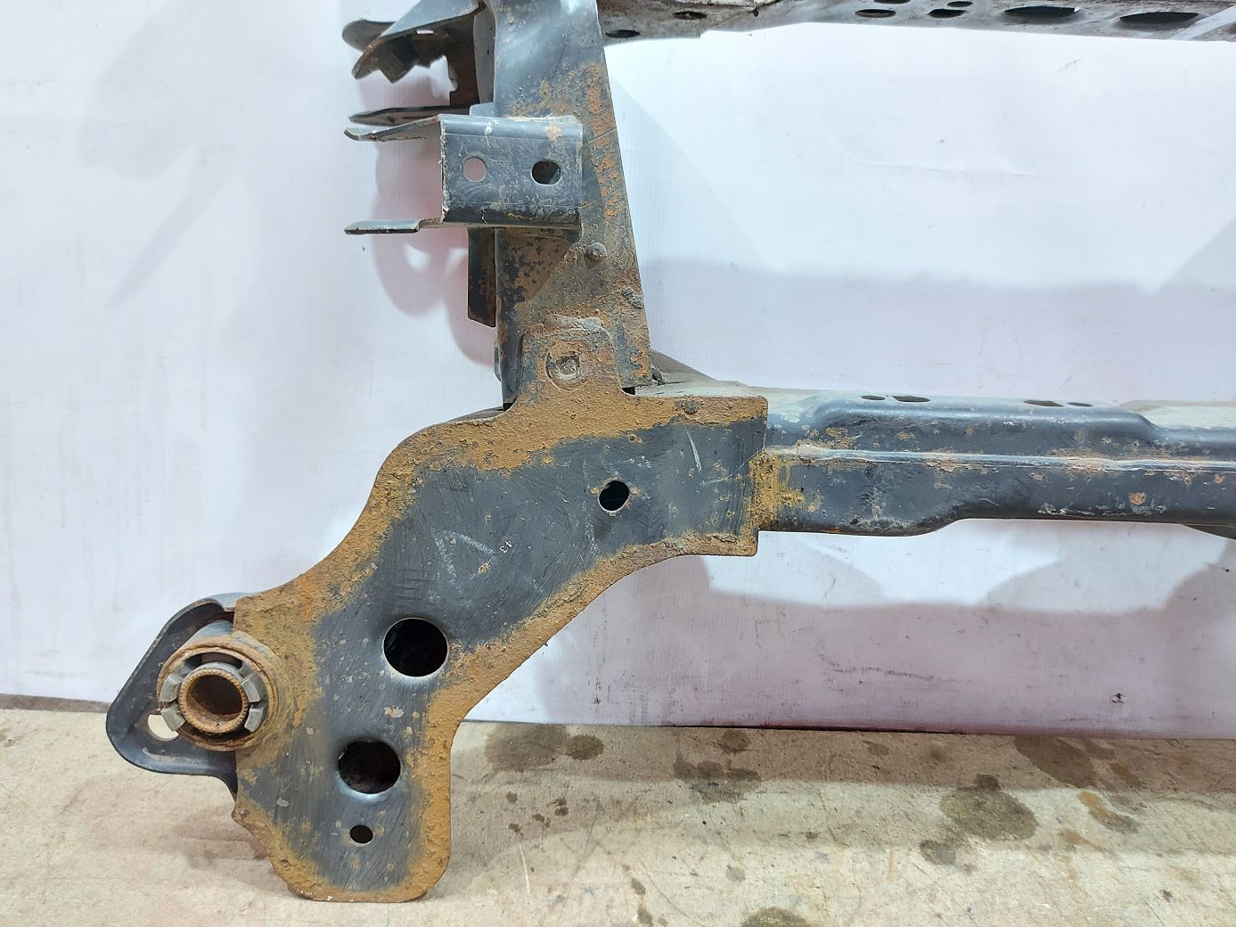 Fusion Подрамник подвески задний Ford Fusion 2013-2020 HG9Z5035A Ford Fusion 4