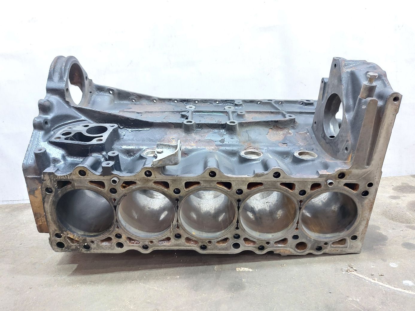 Sprinter Блок циліндрів Mercedes-Benz Sprinter 2095-2000 6020111401 MERCEDES-BENZ Mercedes-Benz Sprinter 7 Sprinter Блок циліндрів Mercedes-Benz Sprinter 2095-2000 6020111401 MERCEDES-BENZ Mercedes-Benz Sprinter 7