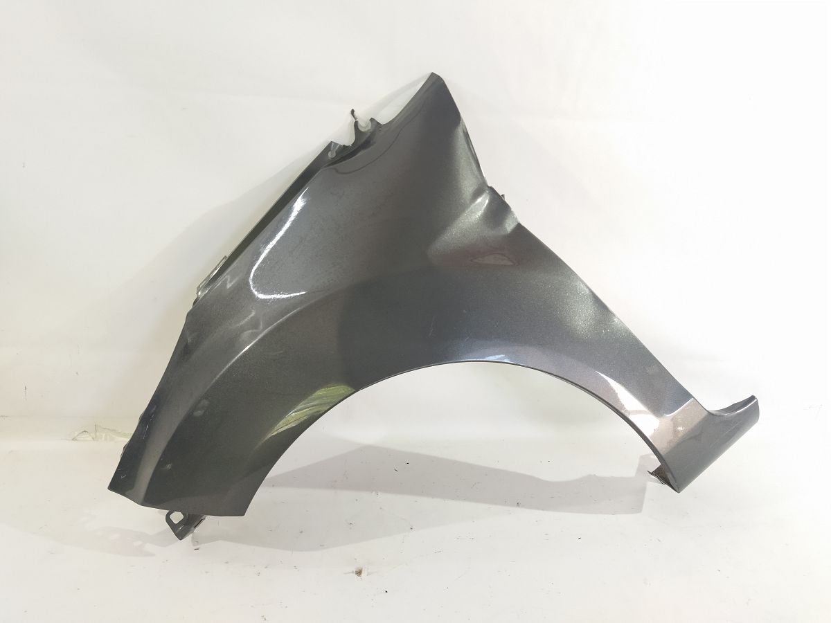 Товари з дефектами. Крило переднє ліве (дефект) Ford Fiesta 2011-2019 BE8Z16006A Ford Fiesta