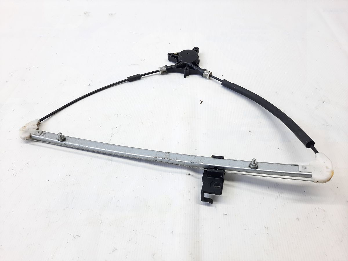 5 Стеклоподъемник двери задней правой Mazda 5 2006-2015 C23572590B Mazda 5 3