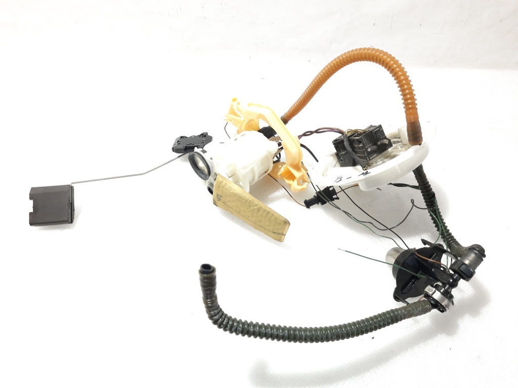 7 series. Бензонасос BMW 7 2012 7188561 BMW 7