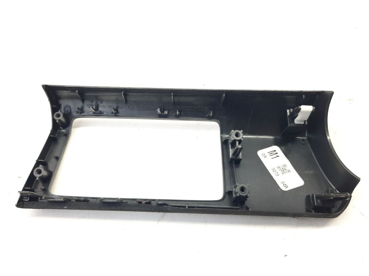 Accord Накладка торпеди центральна ліва Honda Accord Sedan 2013-2015 77620T2FA1 Honda Accord Sedan 2 Accord Накладка торпеди центральна ліва Honda Accord Sedan 2013-2015 77620T2FA1 Honda Accord Sedan 2