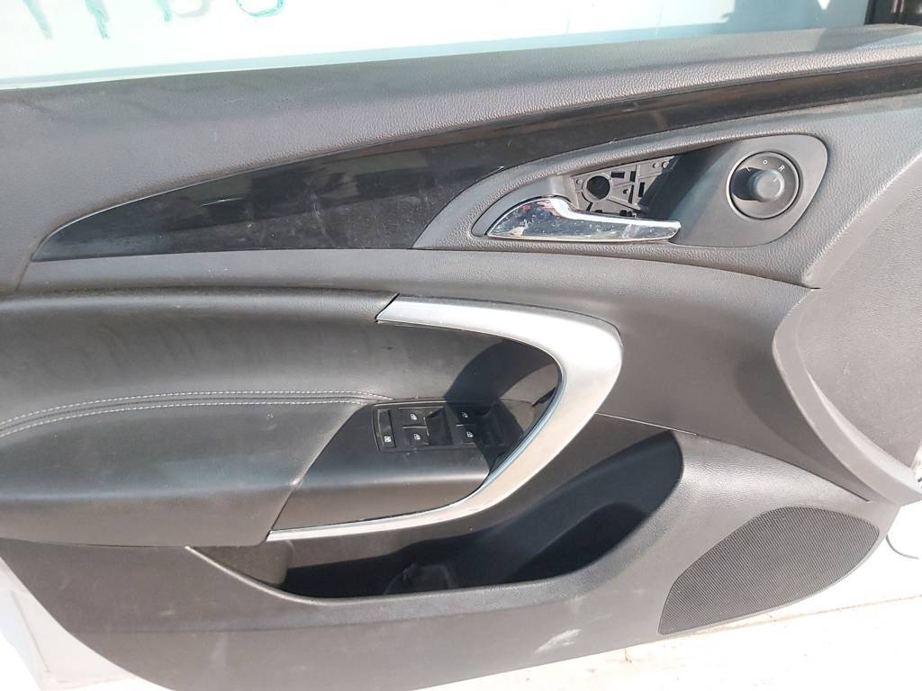 Regal Двері передні ліві Buick Regal 2011-2017 20987623 Buick Regal 29