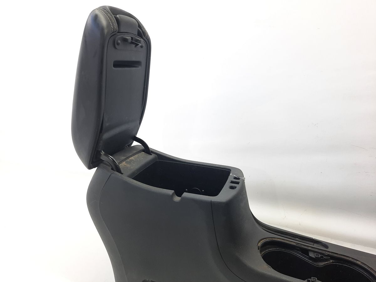 Dart Центральна консоль Dodge Dart 2014-2016 1YZ07DX9AC Dodge Dart 12