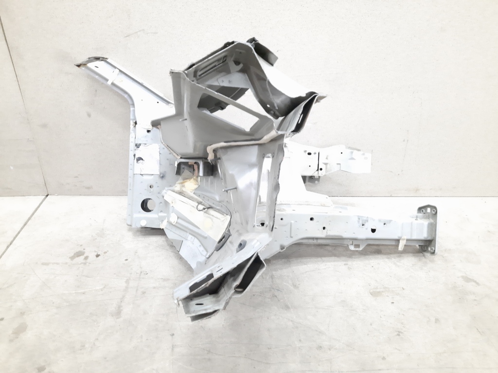 Dart Чверть передня ліва зі склянкою Dodge Dart 2013-2019 68105063AB Dodge Dart 14