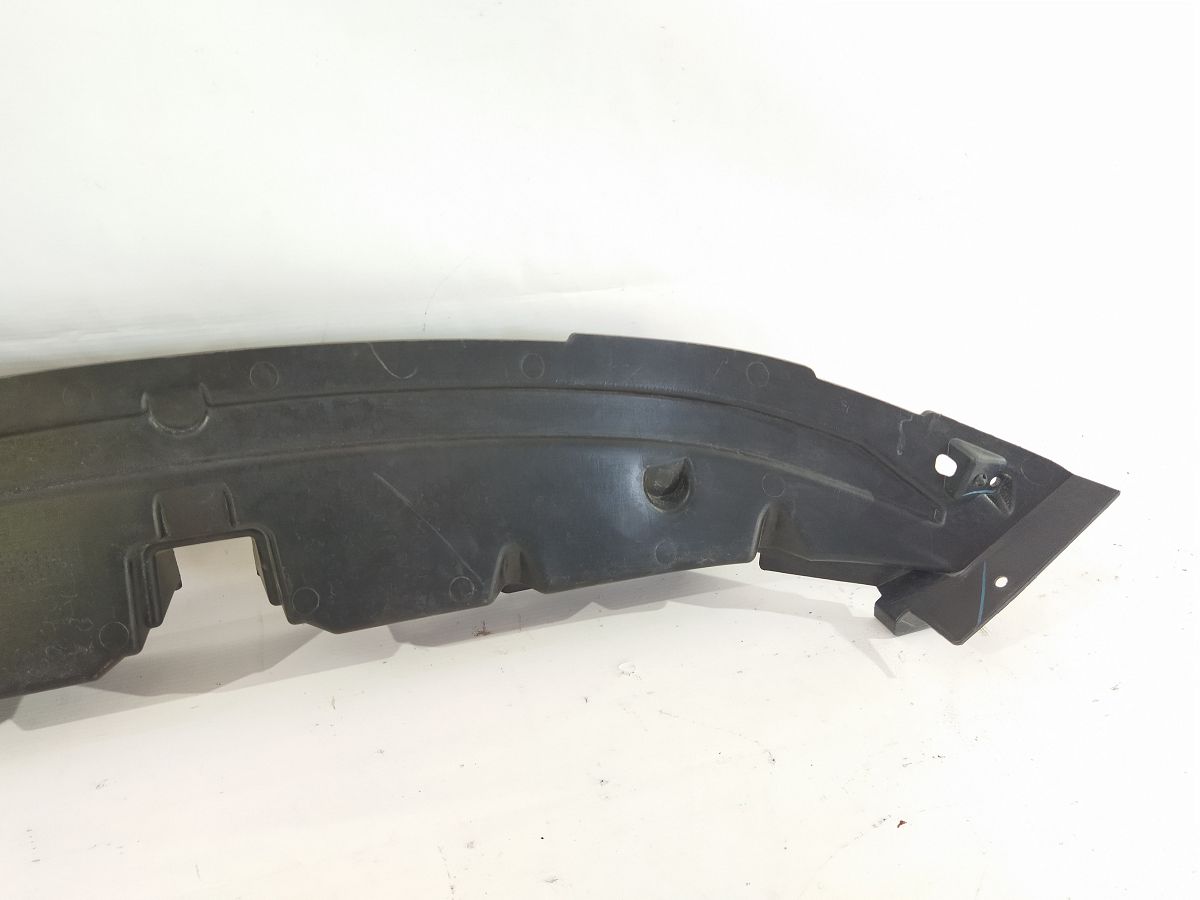 Fiesta Накладка замка капота Ford Fiesta 2014-2019 D2BZ58001A04A Ford Fiesta 3
