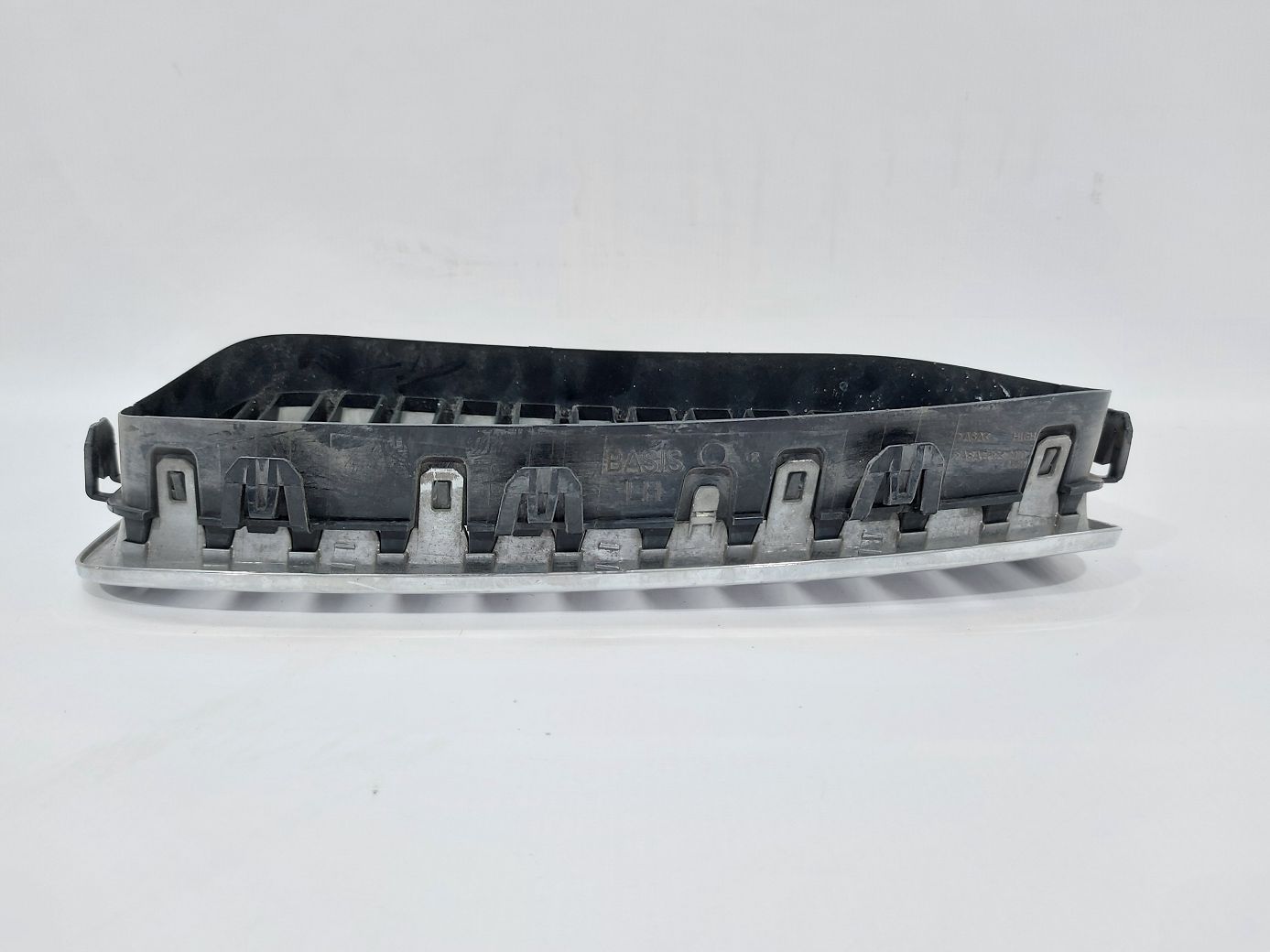 5 series Решітка бампера верхня ліва (ніздря) BMW 5 series 2011-2013 51137261355 BMW 5 series 6 5 series Решітка бампера верхня ліва (ніздря) BMW 5 series 2011-2013 51137261355 BMW 5 series 6