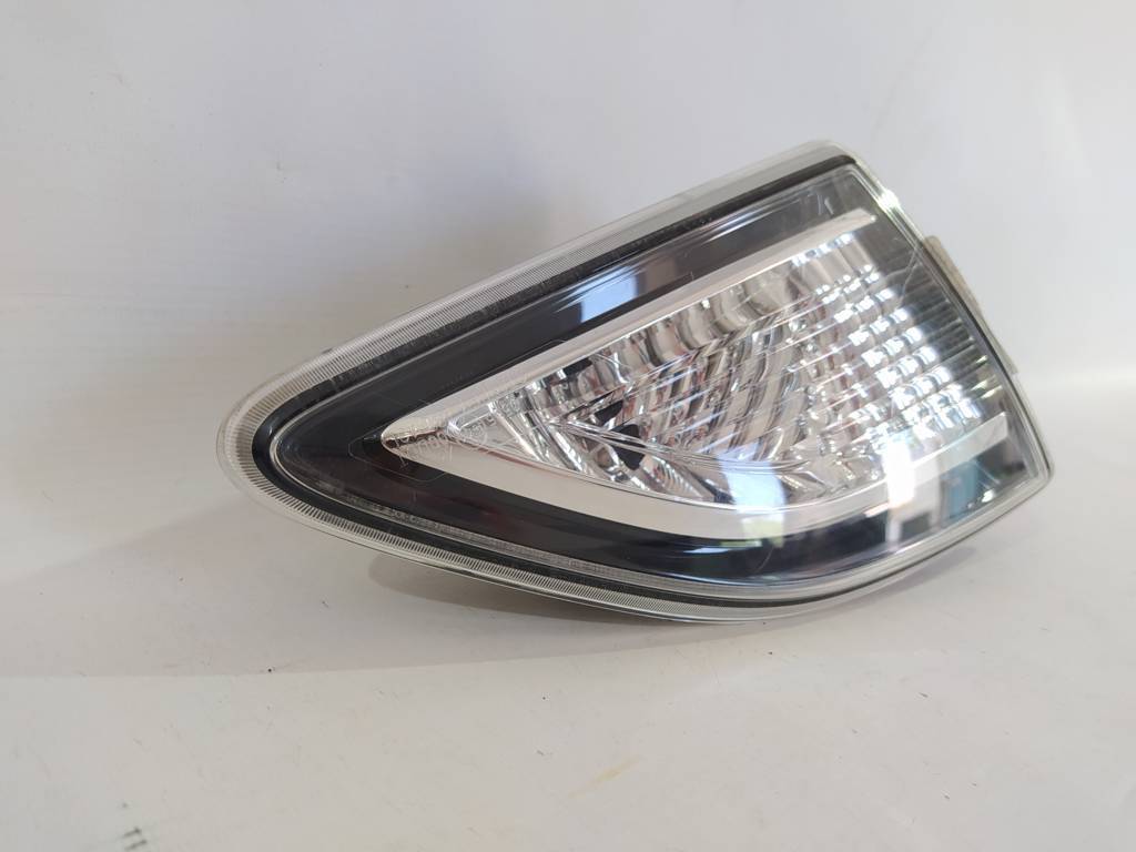 3 Фонарь крышки багажника левый Sedan Mazda 3 2010-2013 BBM4513G0H Mazda 3 11