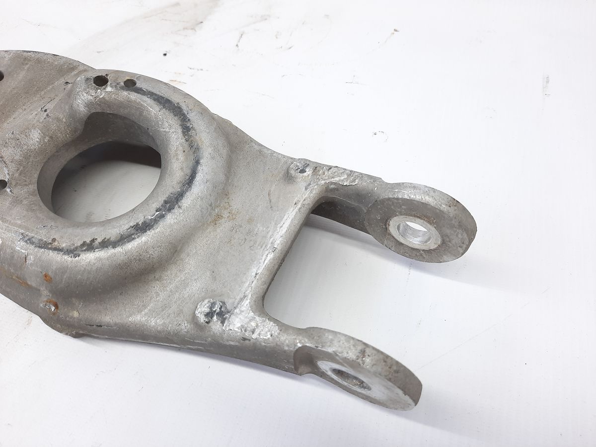 Cadenza Рычаг задний нижний поперечный правый Kia CADENZA 2014-2016 552203V055 Kia CADENZA 5