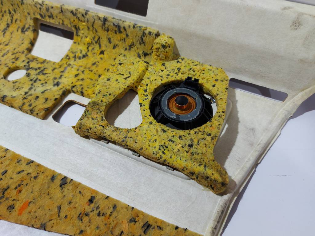 328i xdrive Полка под заднее стекло BMW 328i xDrive 2008-2013 51466956522 BMW 328i xDrive 6