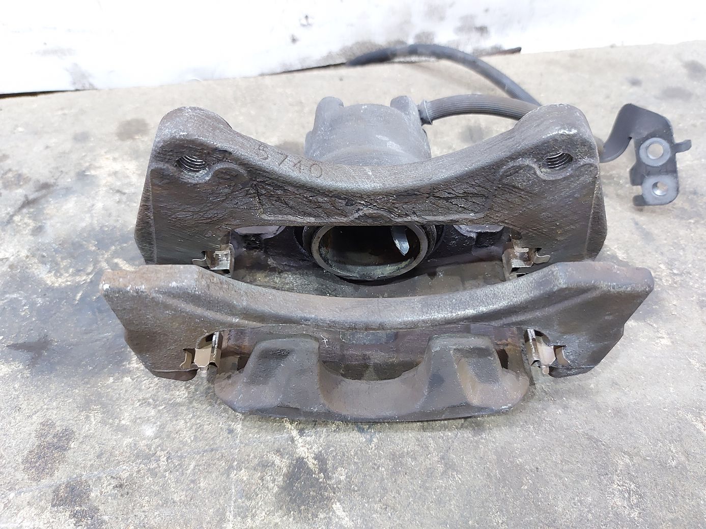 Patriot Супорт гальмівний передній правий Jeep Patriot 2007-2018 5191238AA Jeep Patriot 3