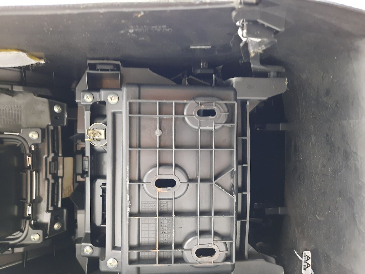 Accord Консоль центральна Honda Accord Sedan 2013-2017 83451T2FA01ZA Honda Accord Sedan 8