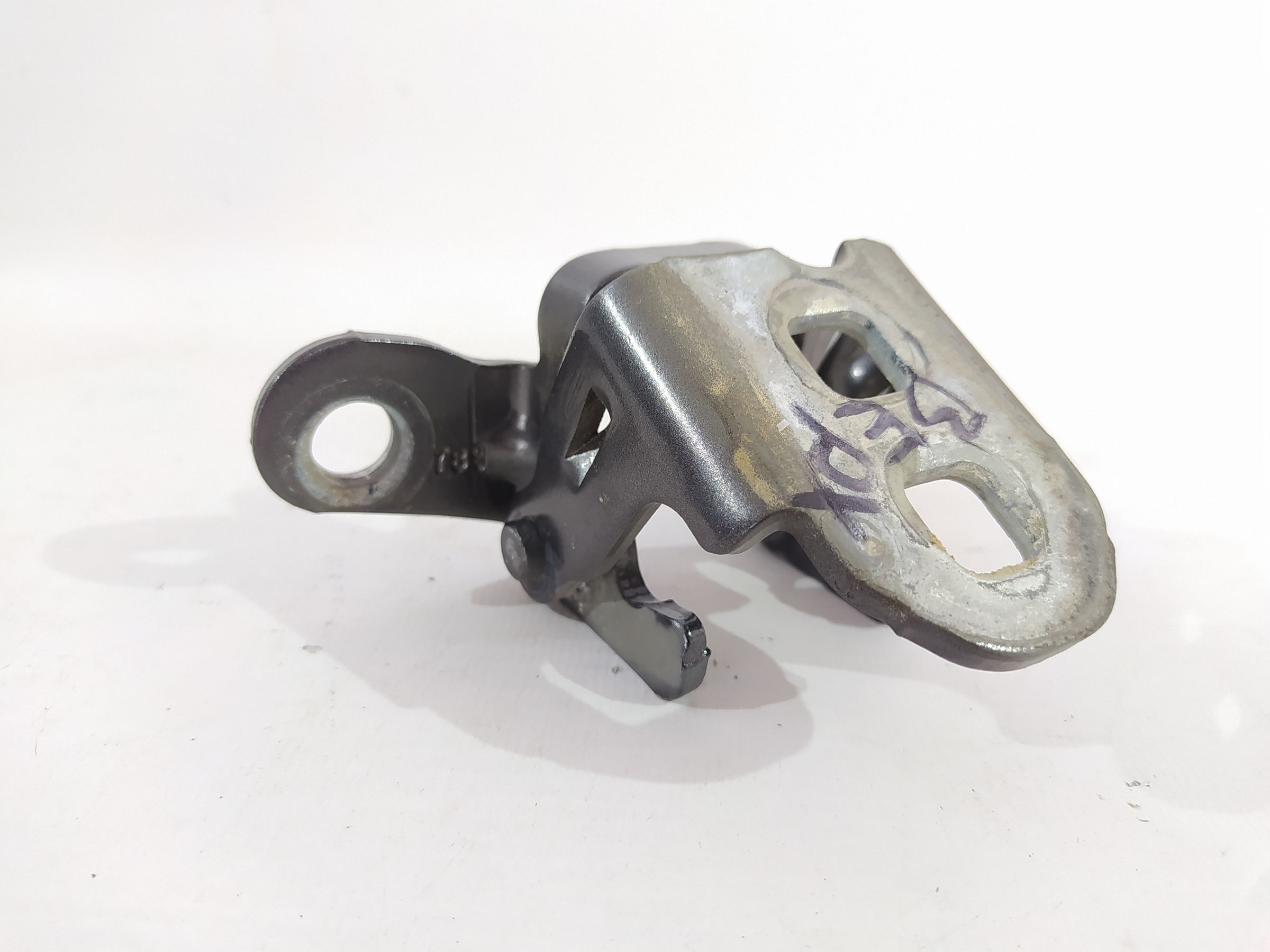 Patriot Петля дверей передньої/задньої лівої верхня Jeep Patriot 2007-2017 5074257AB Jeep Patriot 11