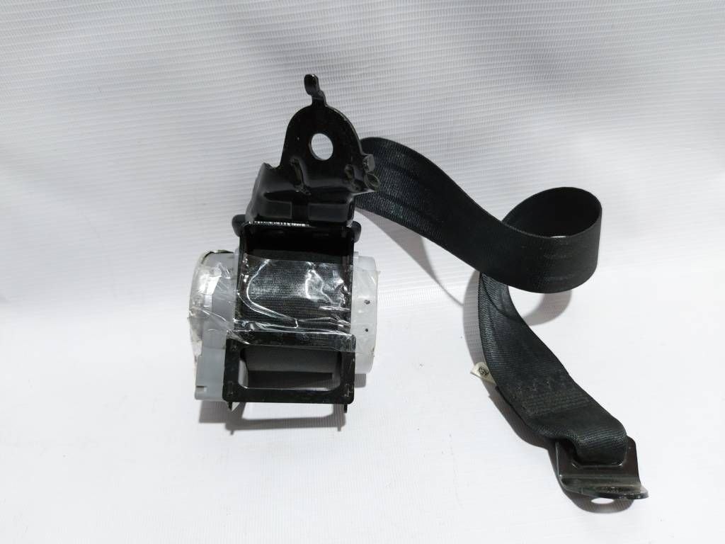 3 Ремінь безпеки задній лівий Mazda 3 2014-2016 BJY657790A Mazda 3 2