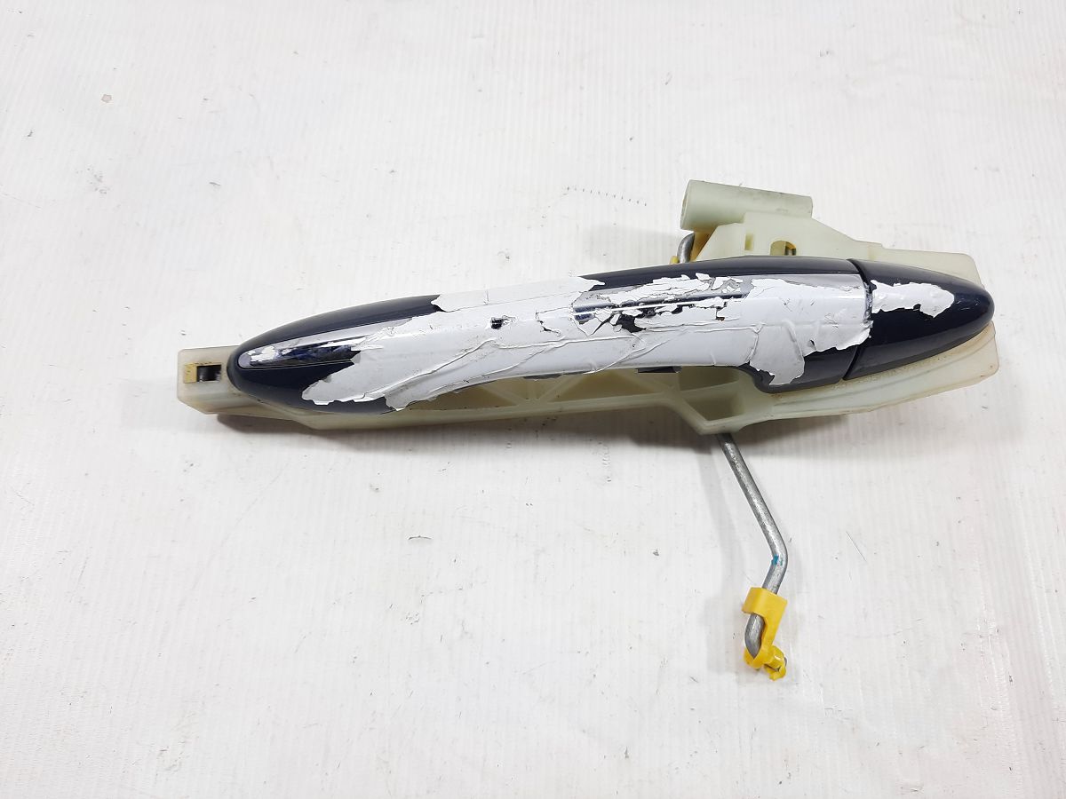 Cadenza Ручка дверей задньої лівої (синя) хром зовнішня Kia CADENZA 2014-2016 826513R010B3U Kia CADENZA 2