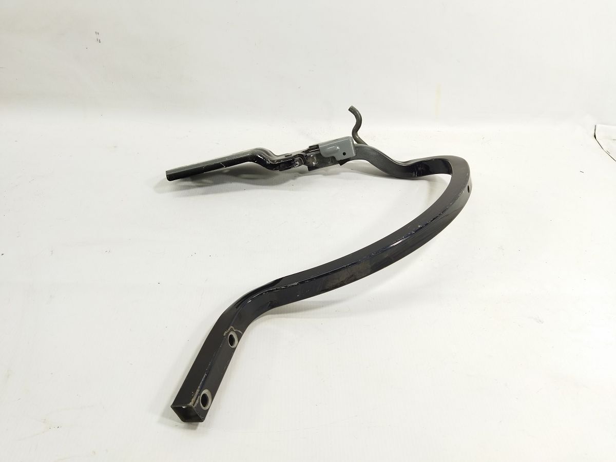 Passat Петля кришки багажника права Volkswagen Passat 2012-2015 561827302C Volkswagen Passat 5