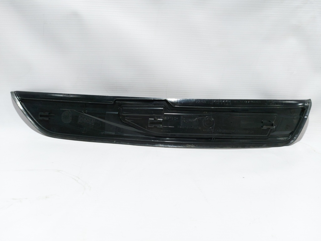 5 series Накладка порога заднього лівого верхня (декор) BMW 5 series 2011-2016 51477203603 BMW 5 series 6