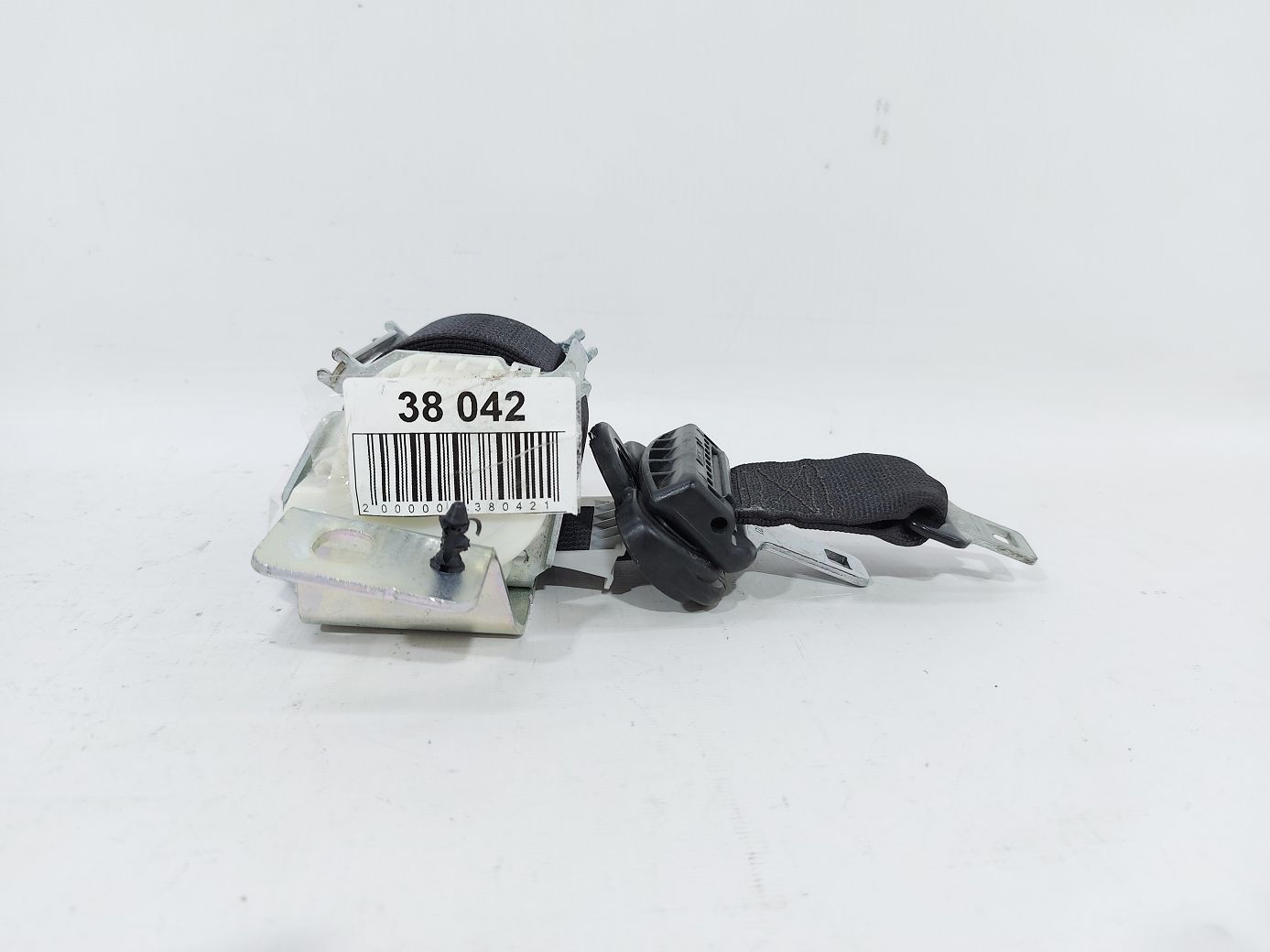 Grand caravan. Ремінь безпеки 3-го ряду центральний Dodge Grand Caravan 2011-2020 0ZV84DX9AB Dodge Grand Caravan