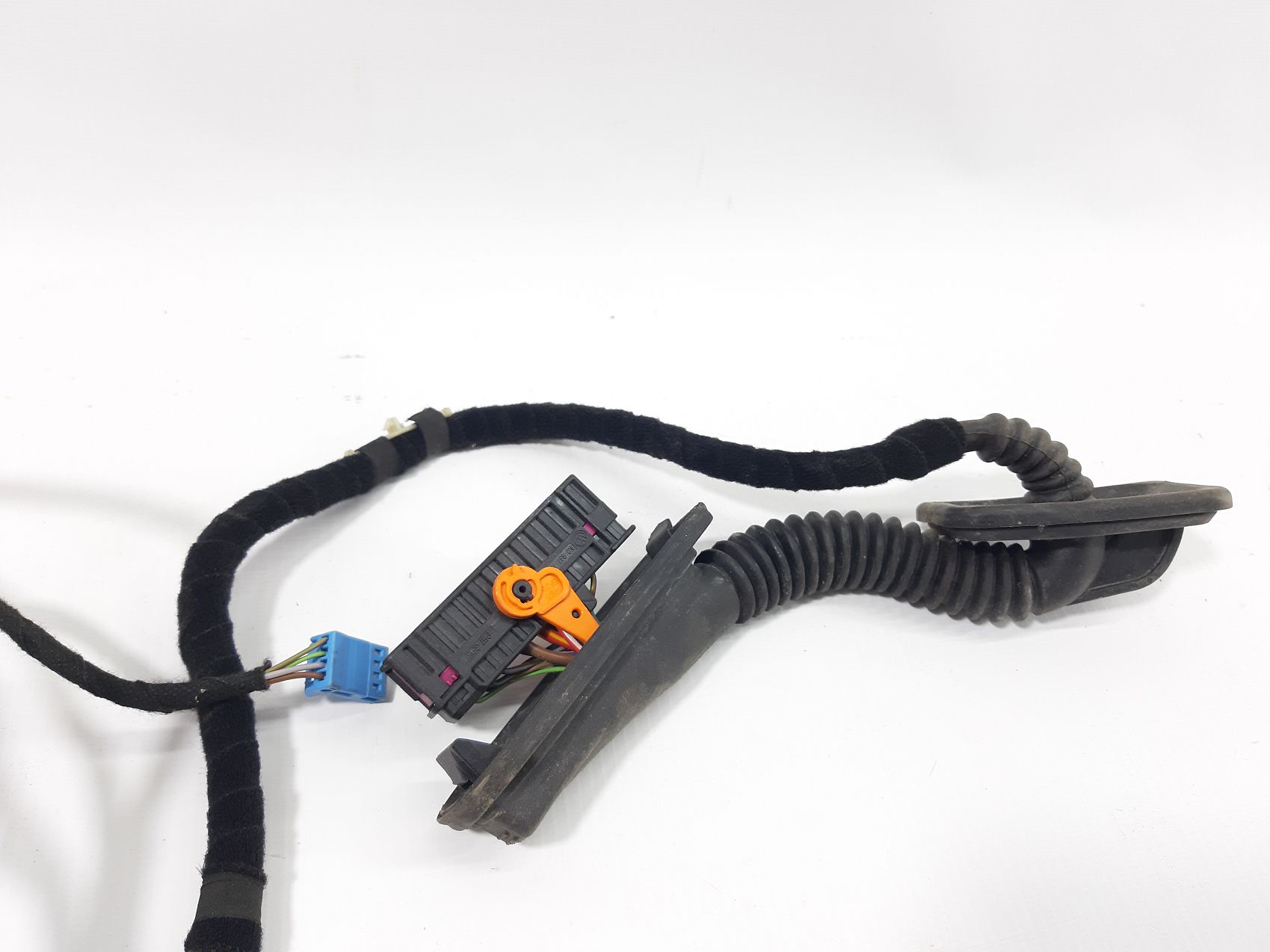 Passat Проводка дверей задньої лівої Volkswagen Passat 2012-2019 561971693AC Volkswagen Passat 3