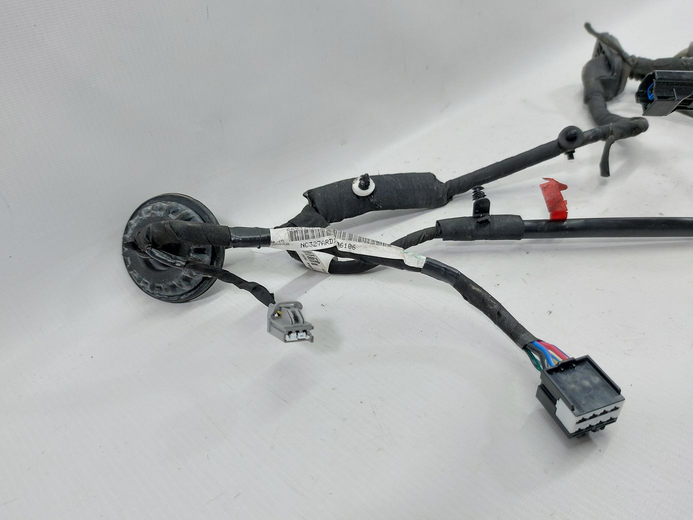 Ats Проводка дверей задньої лівої Cadillac ATS 2014-2015 23477083 Cadillac ATS 3