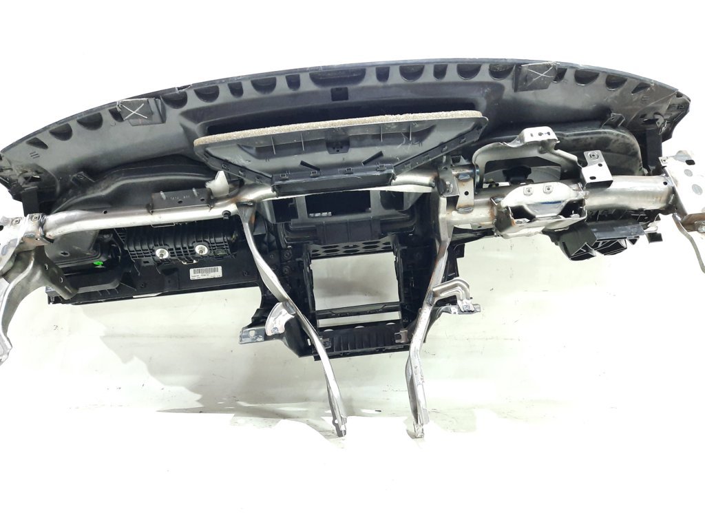 Passat s Торпеда Volkswagen Passat S 2012-2015 561857003L81X Volkswagen Passat S 7