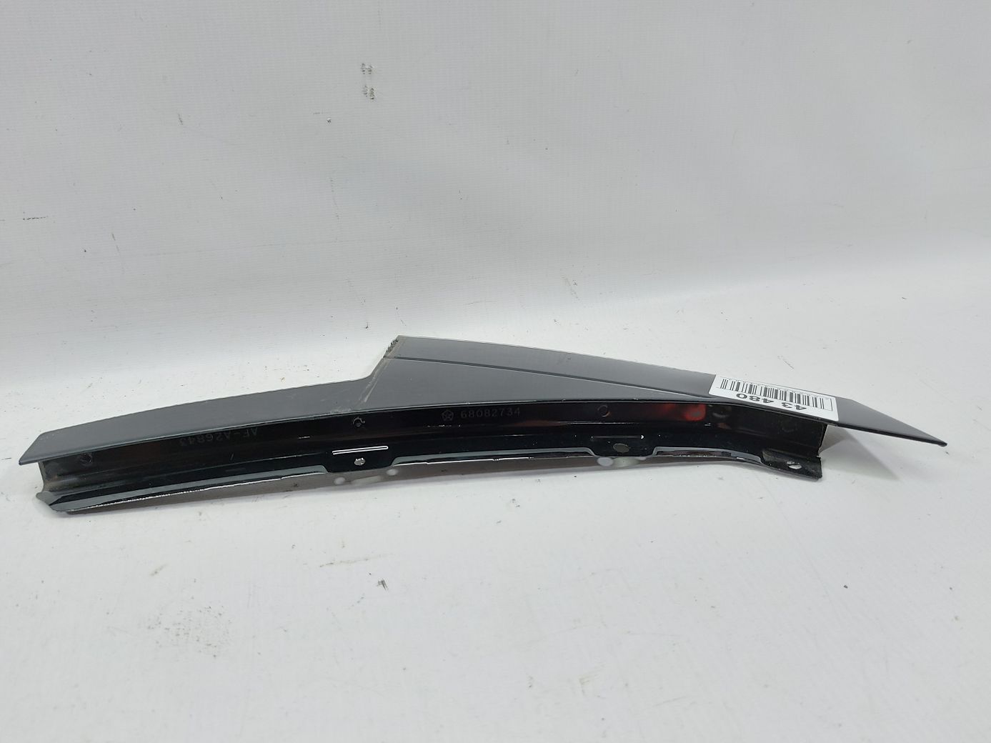 Dart Уголок двери задней правой наружный Dodge Dart 2013-2016 68082734AF Dodge Dart 2