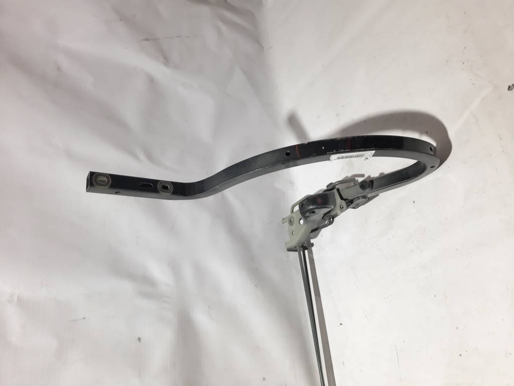 Ats Петля кришки багажника ліва Cadillac ATS 2013-2018 23437692 Cadillac ATS 3 Ats Петля кришки багажника ліва Cadillac ATS 2013-2018 23437692 Cadillac ATS 3