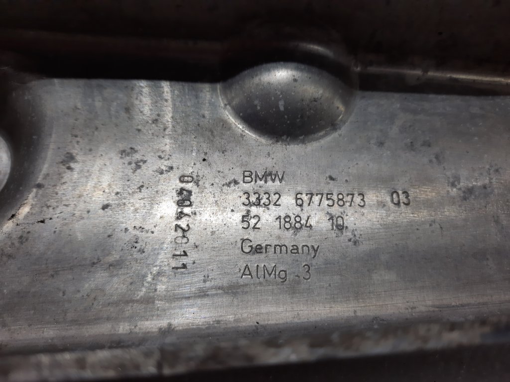 7 series Кронштейн задньої балки BMW 7 2012 33326775873 BMW 7 3