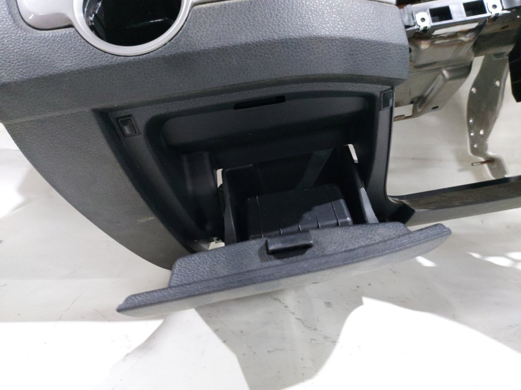 Passat s Торпеда Volkswagen Passat S 2012-2015 561857003L81X Volkswagen Passat S 4