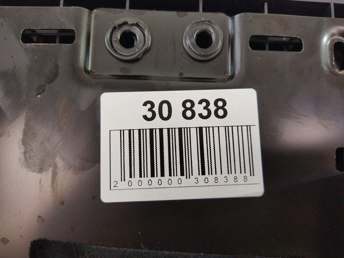 Grand caravan Люк в пол 2-го ряда сидений Dodge Grand Caravan 2017 5XQ68DX9AE Dodge Grand Caravan 7