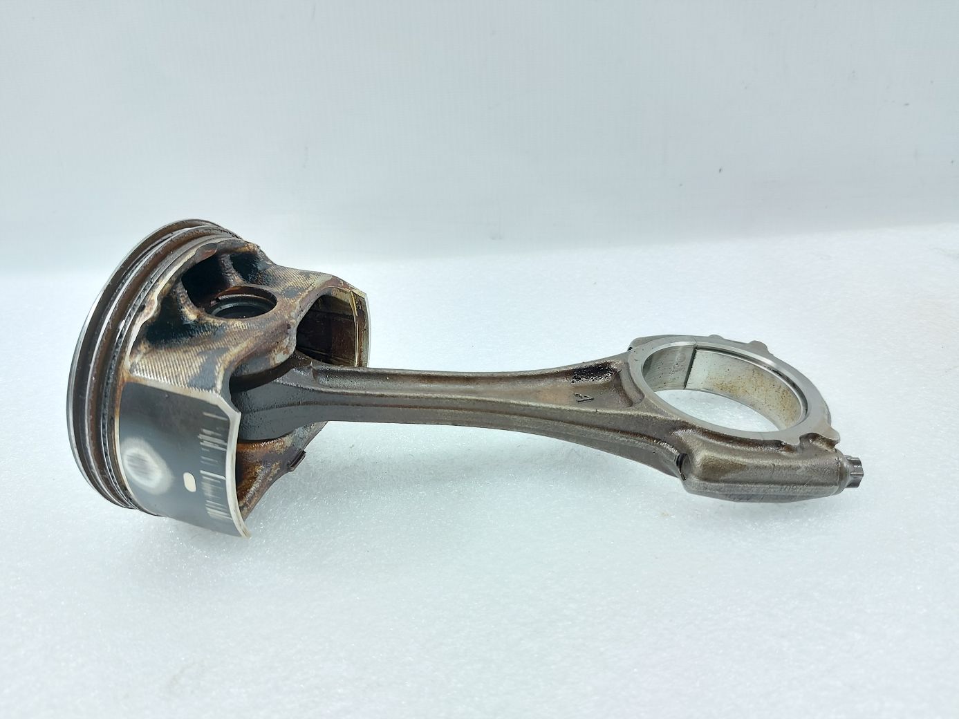 6 Шатун с поршнем Mazda 6 2014-2021 PY0111210 Mazda 6 2