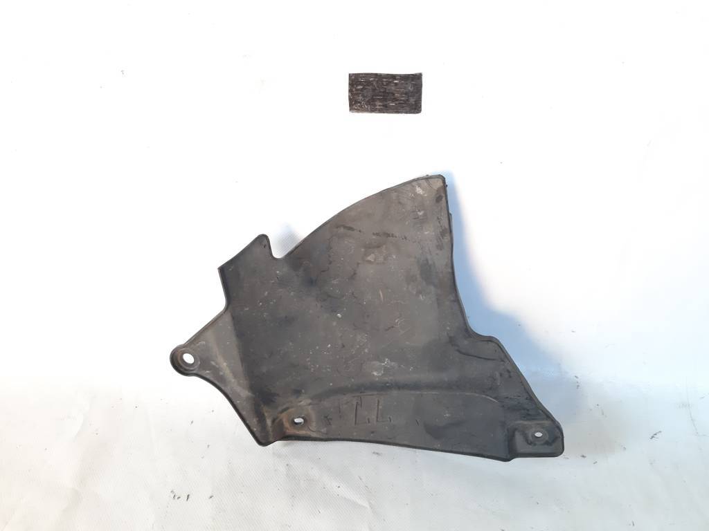 Camry. Ущільнювач підкрилка передній правий Toyota Camry 2015-2017 5373706040 Toyota Camry