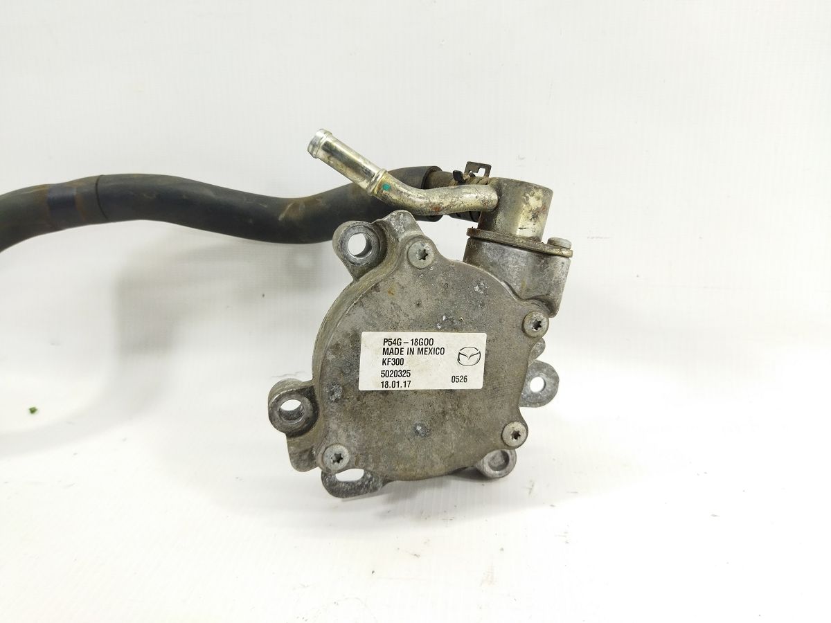 3 Вакуумний насос Mazda 3 2014-2018 P54G18G00 Mazda 3 3 3 Вакуумний насос Mazda 3 2014-2018 P54G18G00 Mazda 3 3