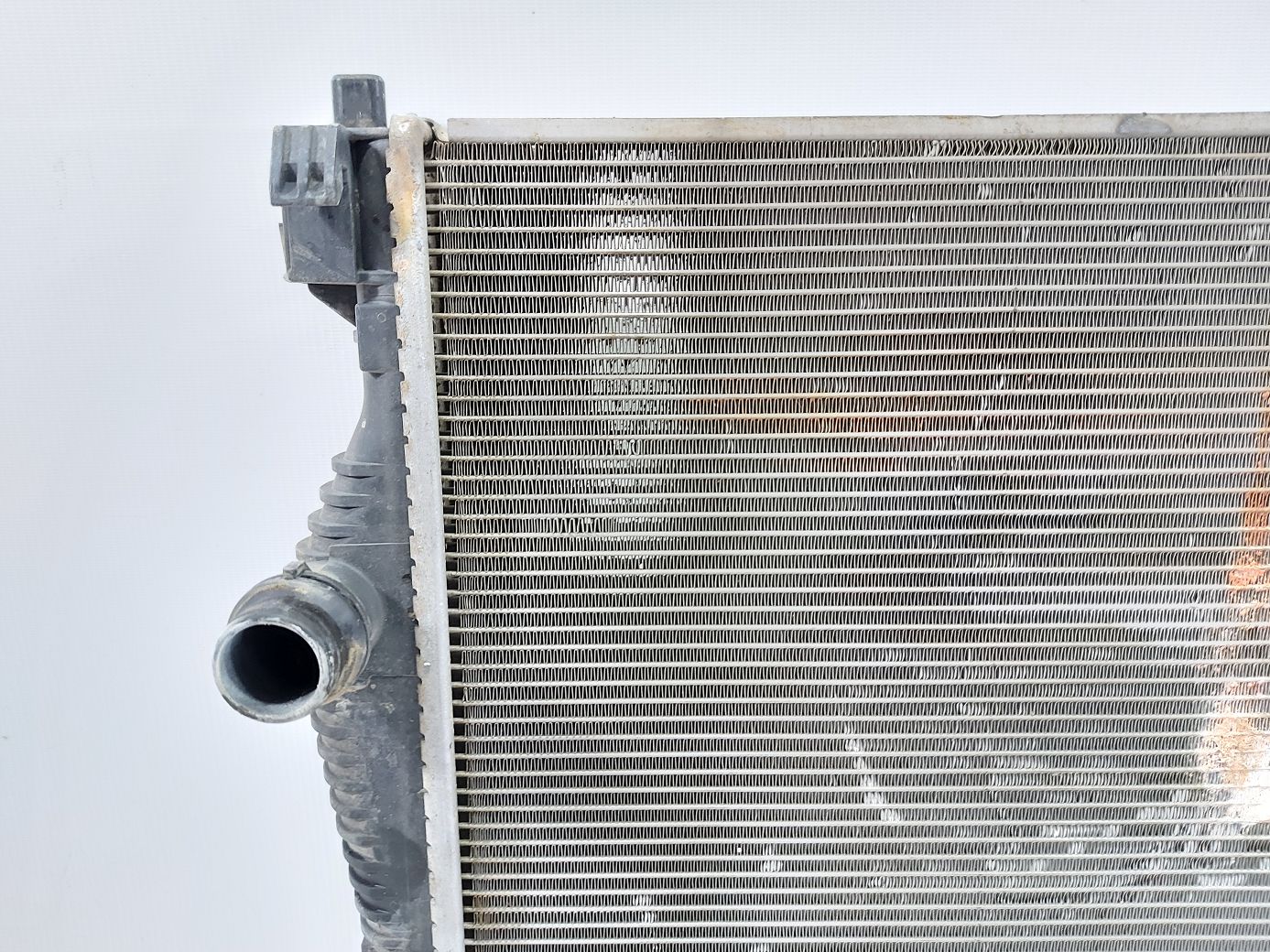 200 limited Радиатор охлаждения двигателя Chrysler 200 Limited 2015-2017 68197299AC Chrysler 200 Limited 4