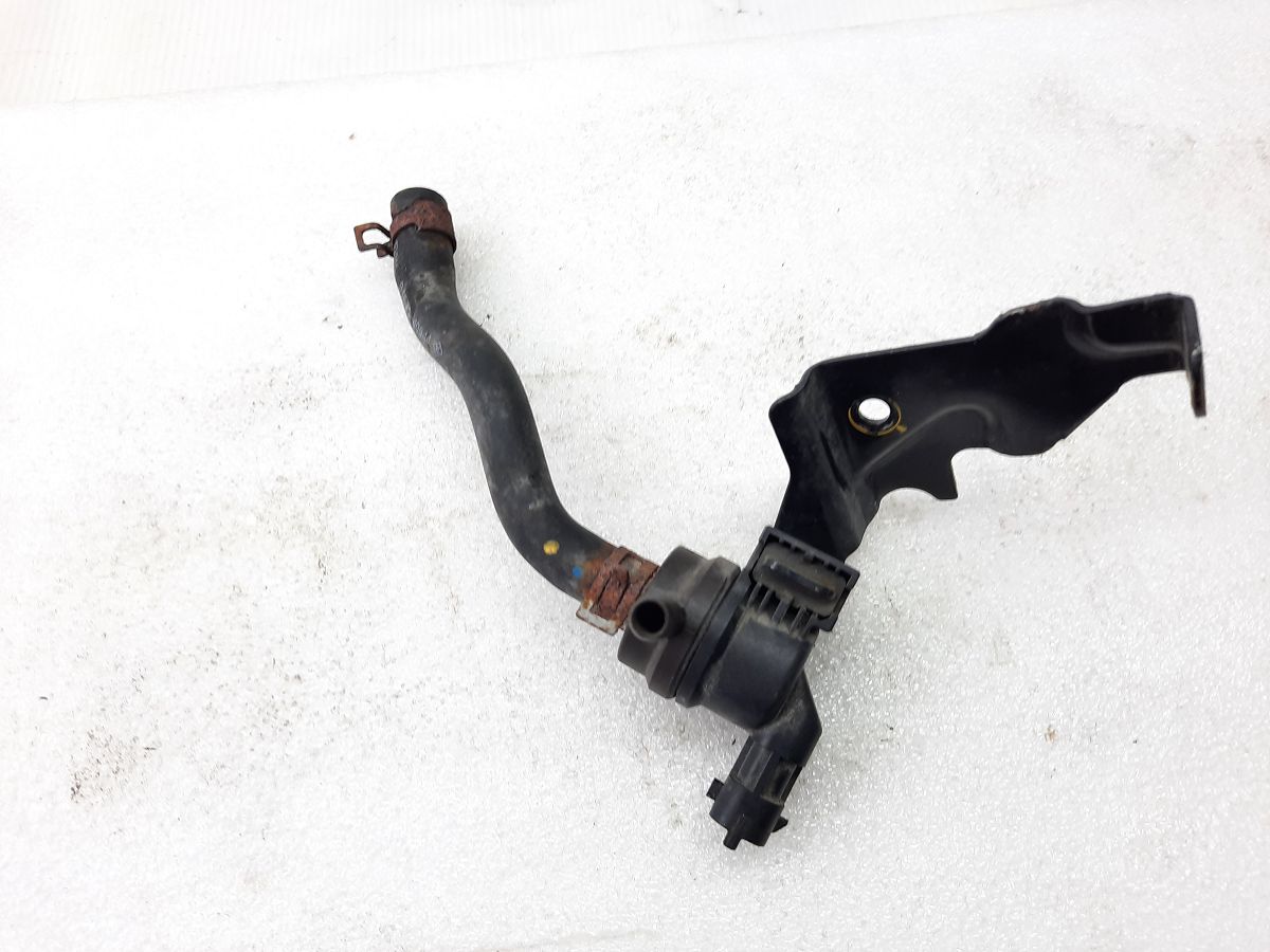 Forte Клапан абсорбера парів палива Kia Forte 2014-2018 289102E000 Kia Forte 3