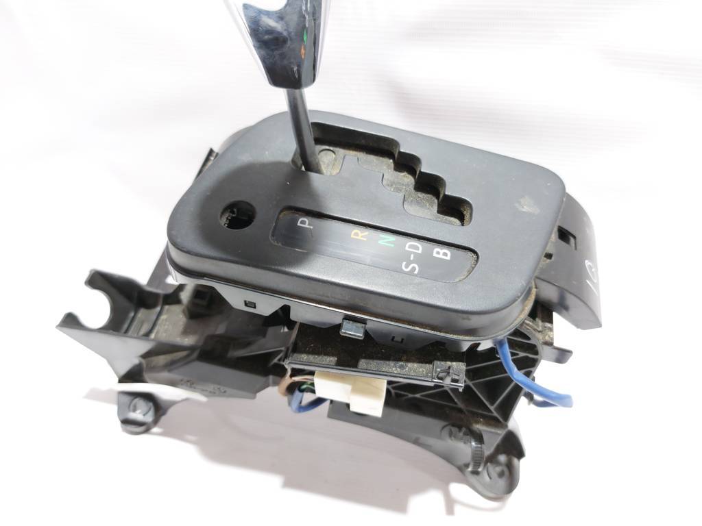 Scion iq Селектор перемикання АКПП Toyota Scion IQ 2012 3597174010 Toyota Scion IQ 2