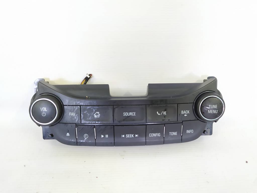 Malibu. Кнопки керування мультимедіа Chevrolet Malibu 2013-2016 23430068 Chevrolet Malibu