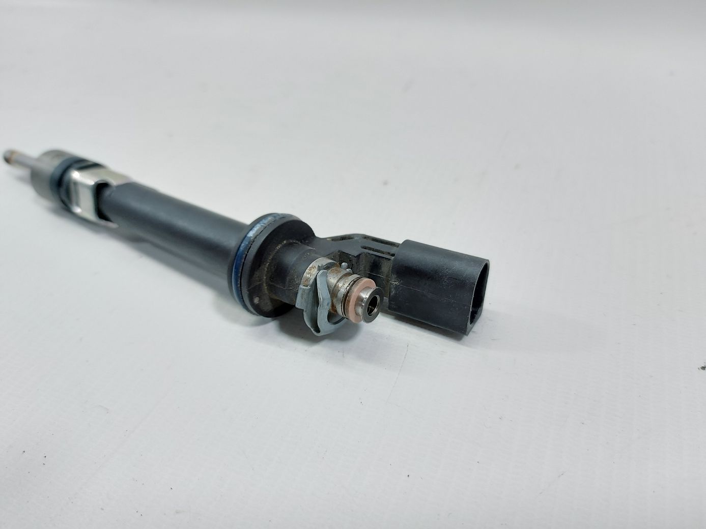 Passat Форсунка топливная (с удлинителем) Volkswagen Passat 2006-2018 03H906036R Volkswagen Passat 3 Passat Форсунка топливная (с удлинителем) Volkswagen Passat 2006-2018 03H906036R Volkswagen Passat 3
