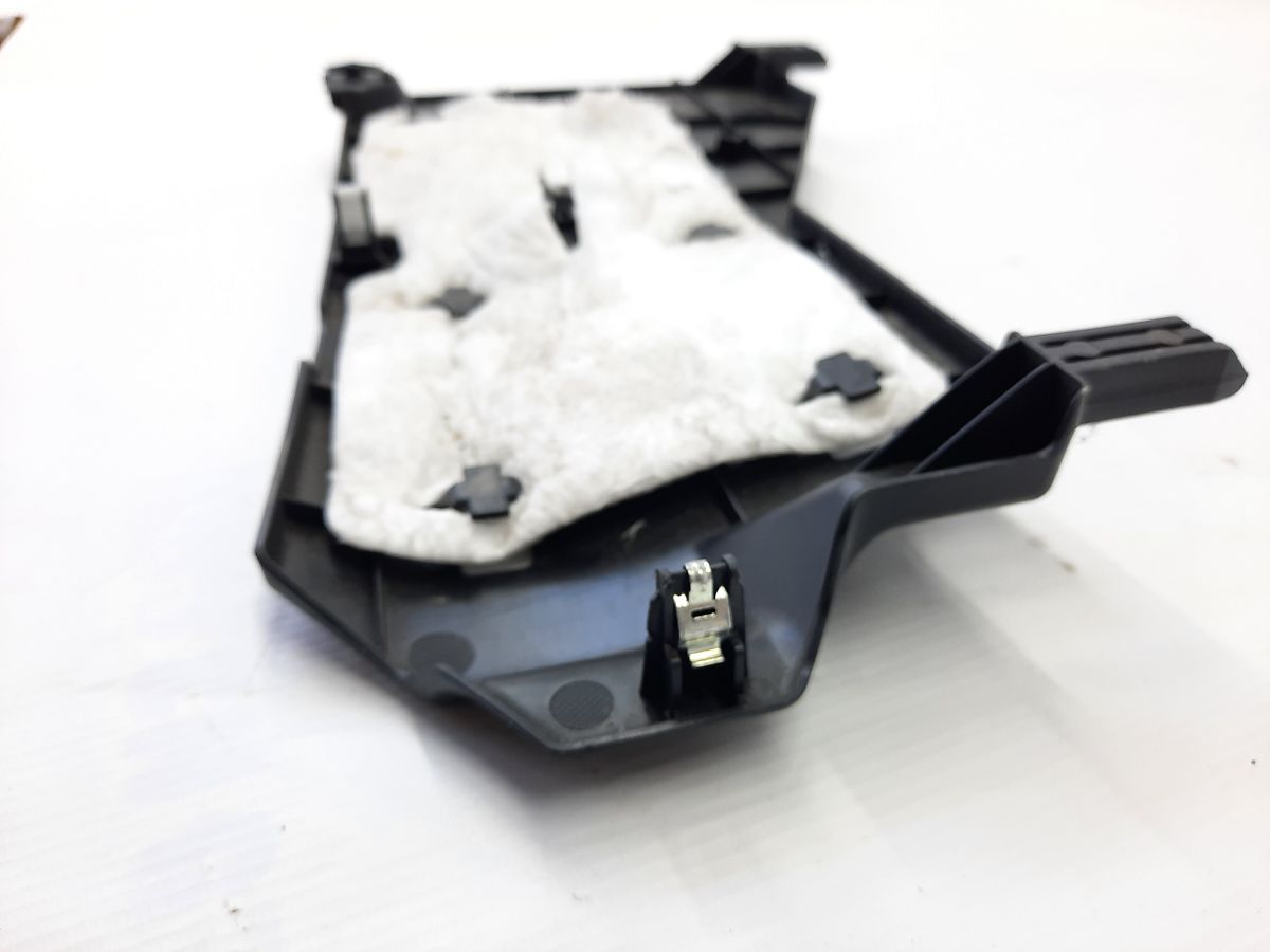 Insight Накладка торпеди нижня Honda Insight 2010-2011 77305TM8A01ZA Honda Insight 5