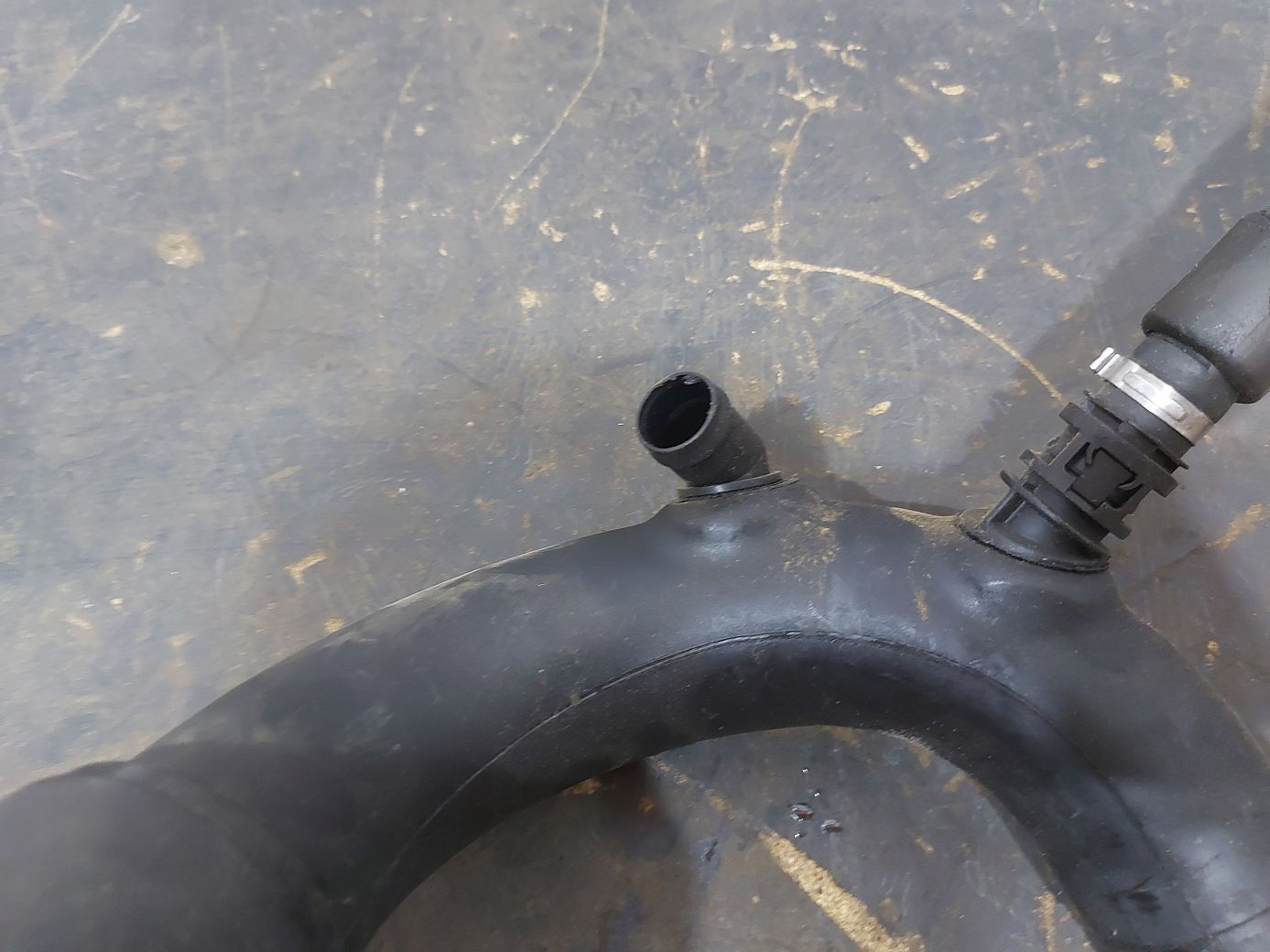 Xf Резонатор повітряного фільтра Jaguar XF 2013-2015 CX239C623BA Jaguar XF 4