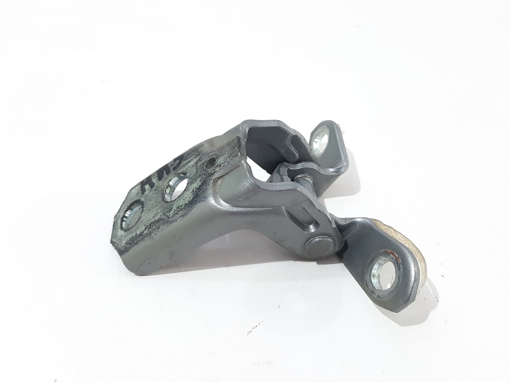 Versa note. Петля двері передньої правої нижня Nissan Versa Note 2014-2019 824203VA0A Nissan Versa Note