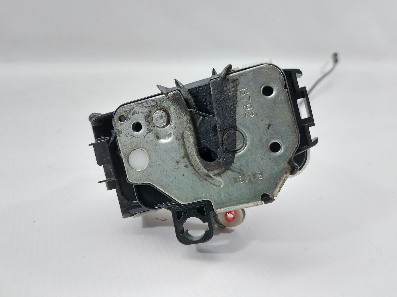 500 Замок двери передней правой Fiat 500 2012-2019 68194739AD Fiat 500 2