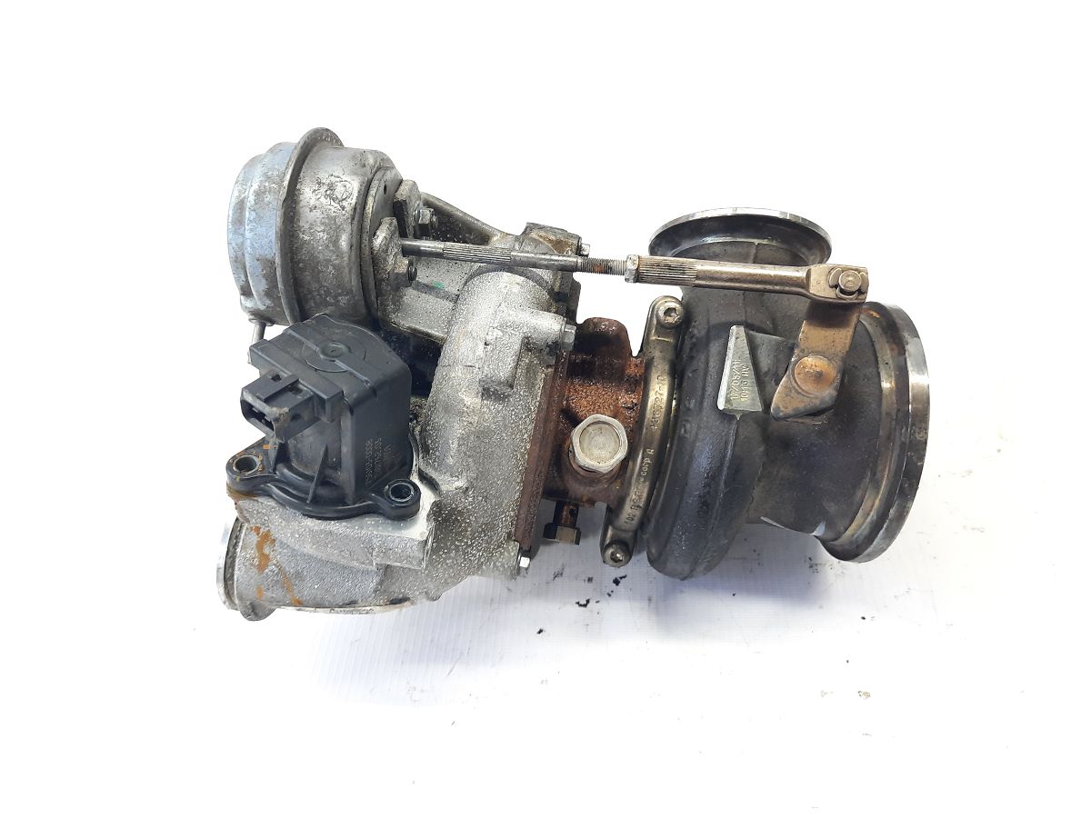 7 series Турбіна двигуна ліва BMW 7 2012 11657646092 BMW 7 7 7 series Турбіна двигуна ліва BMW 7 2012 11657646092 BMW 7 7