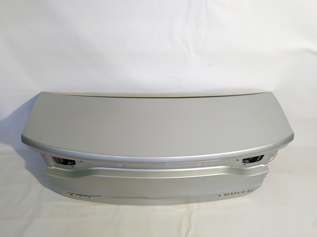 Dart Кришка багажника Dodge Dart 2013-2019 68081664AC Dodge Dart 34